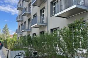 Sonnige 2-Zimmer Wohnung mit Balkon in Berlin Weißensee – Streustrasse 57, 13086 Weißensee, Berlin – Vorschaubild 1