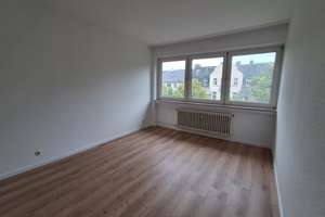 Zwei Zimmer im Rheingauviertel: Helle Wohnung mit Balkon – Rüdesheimer Straße 27, 65197 Rheingauviertel / Hollerborn, Wiesbaden – Vorschaubild 3