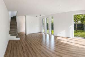 Neubau-Doppelhaushälfte A+ in Berlin-Müggelheim - 150 m², große Dachterrasse, provisionsfrei – Enkenbacher Weg 106, 12559 Müggelheim, Berlin – Vorschaubild 4