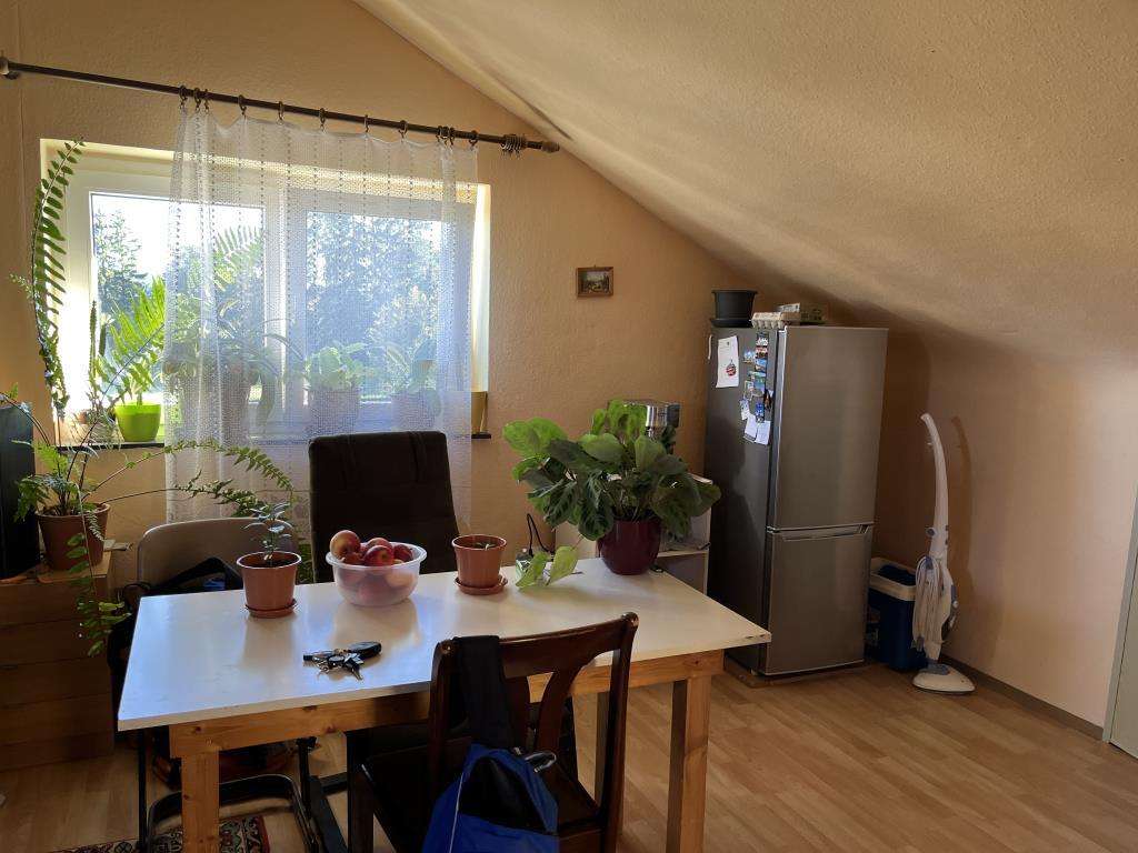 Immobilie in Albstadt - Sonnige 2 - Zimmer - Dachgeschosswohnung in Onstmettingen
 - Bild 2