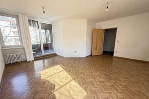 Top-Preis sichern: 3-Zimmer-Wohnung mit 80 m² – sanierungsbedürftig & provisionsfrei