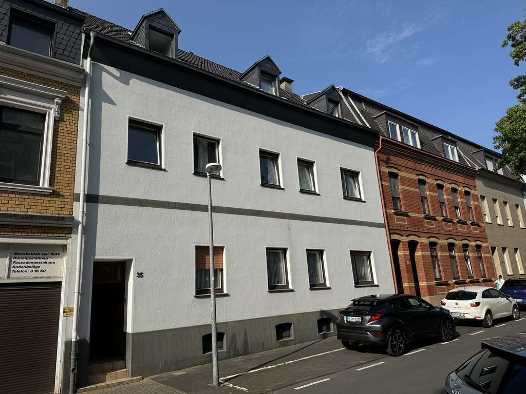 Immobilie in Mülheim an der Ruhr - Gepflegtes 3-Familien-/ Mehrfamilienhaus in Mülheim/ Nähe Oppspring u. Witthaus Busch - Bild 0