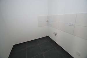 3-Zimmer-Wohnung mit Badewanne - Wohnberechtigungsschein erforderlich – Dequeder Straße 19, 39124 Neue Neustadt, Magdeburg – Vorschaubild 3