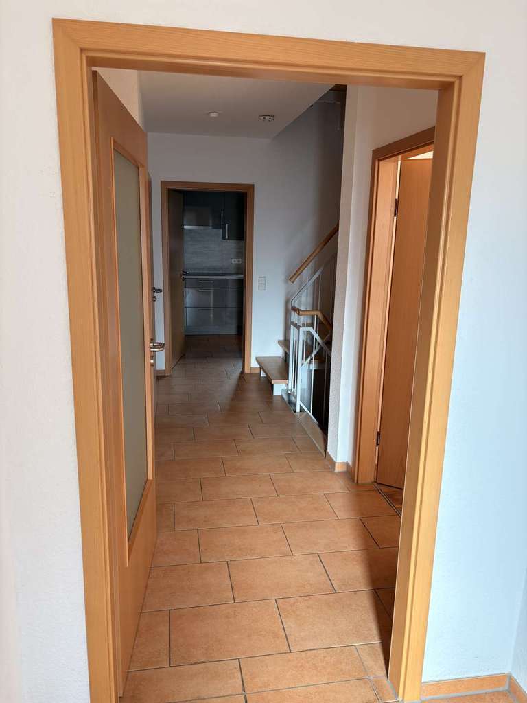 Immobilie in Oedheim - Familienglück in Oedheim – Moderne Doppelhaushälfte mit Garten - Bild 3