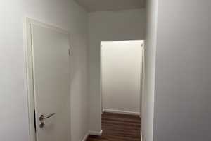 Neu Renovierte 3. Zimmer Wohnung – Rather Straße 8a, 40476 Düsseldorf – Vorschaubild 21