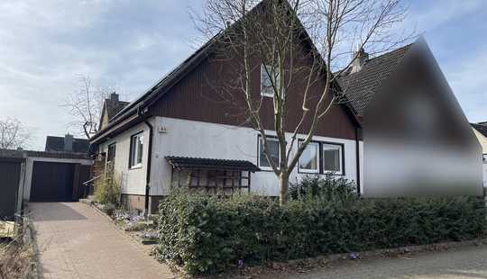 Bild von Schöne Doppelhaushälfte mit Garten und Garage