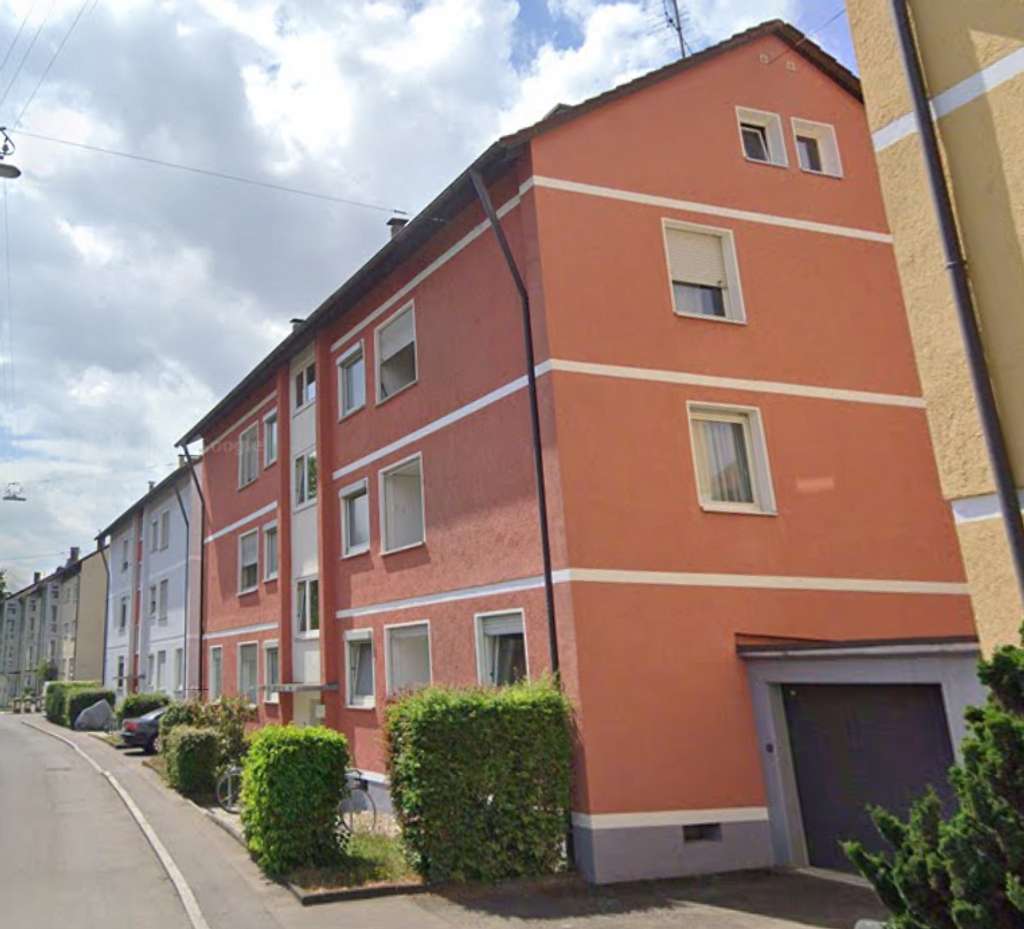 Immobilie in Fellbach - Charmante Dachgeschosswohnung mit praktischer Raumaufteilung - Bild 0