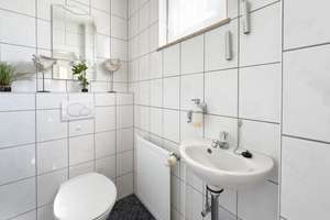 Zweifamilienhaus mit großem Grundstück und Baupotenzial in Dudenhofen – Die vollständige Adresse der Immobilie erhältst du vom Anbieter., 63110 Rodgau – Vorschaubild 16
