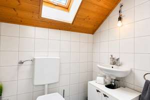 EXKLUSIVE MAISONETTE-WOHNUNG MIT DACHTERRASSE UND SPEKTAKULÄREM BURGBLICK AM STADTPLATZ VON BURGHAUS – Stadtplatz 49, 84489 Burghausen – Vorschaubild 13