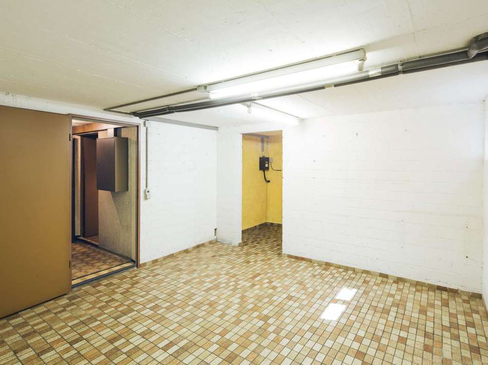 Keller
