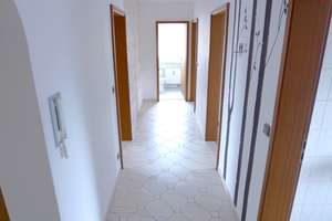4-Familienhaus und Bankgebäude, aufgeteilt nach WEG, Garagen, Stellplätze,... – Die vollständige Adresse der Immobilie erhältst du vom Anbieter., 90453 Katzwang, Reichelsdorf Ost, Reichelsdorfer Keller, Nürnberg – Vorschaubild 5