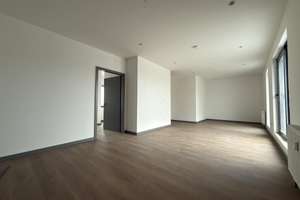 Moderne Maisonette-Wohnung mit Dachterrasse und gehobener Ausstattung und EBK!