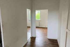Helle 3 Zimmerwohnung mit Balkon – Carl-Zeiss-Straße 1, 6122 Nördliche Neustadt, Halle (Saale) – Vorschaubild 4