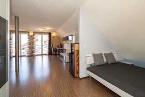 Zuhause ankommen in Beuren an der Aach! Traumhaus auf 2,5 Etagen mit Einliegerwhg. und tollem Garten – Konstanz (Kreis) – Vorschaubild 46