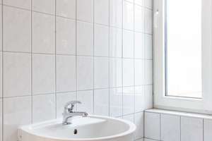HOMESK - BEZUGSFREIE - 4-Zimmer-Wohnung mit Balkon in Niederschöneweide – Fennstraße 3, 12439 Niederschöneweide, Berlin – Vorschaubild 18