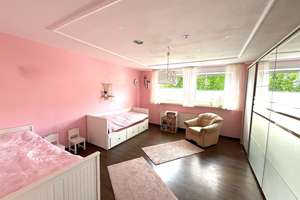 Einfamilienhaus mit ELW in Bestwig-Nuttlar – Die vollständige Adresse der Immobilie erhältst du vom Anbieter., 59909 Bestwig – Vorschaubild 11