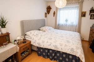 Familienfreundliches Reihenendhaus mit sonnigem Garten und viel Platz in ruhiger Wohnlage – Dr. Lehrmer Straße 14, 85435 Erding – Vorschaubild 6