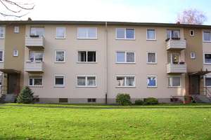Anmieten und 500 EUR WM-Prämiengutschein sichern! Familienfreundliche Wohnung im Duisburger Süden – Sebastianstraße 10, 47055 Wanheimerort, Duisburg – Vorschaubild 1