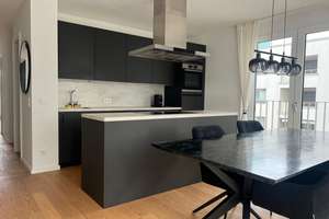 Befristete Untermiete ab 01.11.2025: Elegante 3-Zimmer Wohnung mit Balkon – Die vollständige Adresse der Immobilie erhältst du vom Anbieter., 81241 Am Westbad, München – Vorschaubild 1