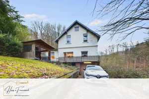 Historischer Wohntraum in Gummersbach! Freistehendes Einfamilienhaus mit Stadtnähe! – Oberbergischer Kreis – Vorschaubild 1
