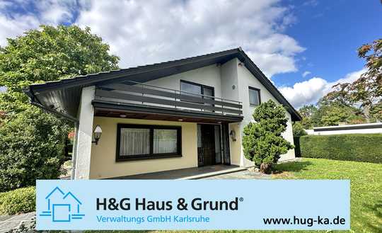 Rarität im Märchenviertel! Repräsentatives Einfamilienhaus mit Schwimmbad!