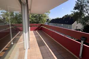 Renovierte helle 3-1/2 Zimmer-Wohnung mit Balkon und Küche in zentraler Lage von Essen-Borbeck – Die vollständige Adresse der Immobilie erhältst du vom Anbieter., 45355 Bochold, Essen – Vorschaubild 9