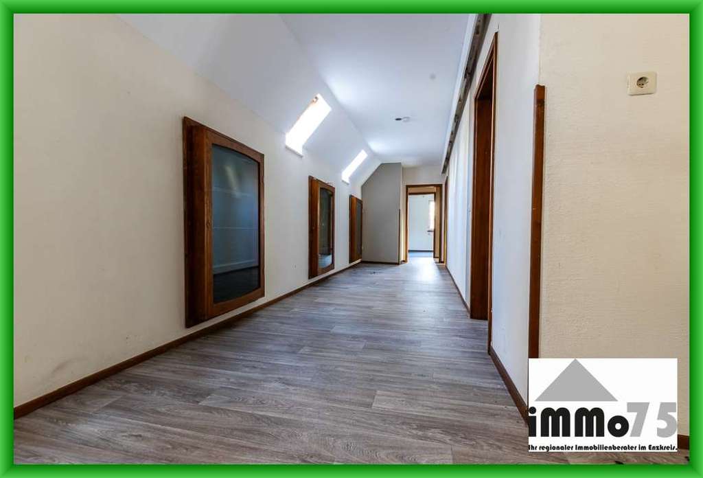 Immobilie in Knittlingen - Ihr eigener Straßenzug – Das Renditejuwel als außergewöhnliche Kapitalanlage - Bild 1