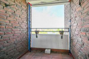 Urban wohnen mit Weitblick: Drei-Zimmer-Wohnung mit Loggia, Balkon und Schwimmbad in Düsseldorf – Die vollständige Adresse der Immobilie erhältst du vom Anbieter., 40470 Mörsenbroich, Düsseldorf – Vorschaubild 5