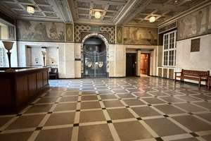 Bright Two-Room Furnished Apartment with a Balcony Above Wiesbaden´s Historic Thermal Baths- – Langgasse 38-40, 65183 Mitte, Wiesbaden – Vorschaubild 13