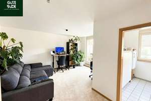 Helle 2-Zimmer-Wohnung mit großem Balkon in der Sanderau – kurzfristig bezugsfrei – Die vollständige Adresse der Immobilie erhältst du vom Anbieter., 97072 Sanderau, Würzburg – Vorschaubild 3