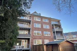 Eine Wohnung ist bereits verkauft - Erstbezug nach Renovierung (ohne Käufercourtage!)