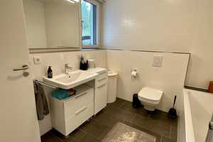 Property thumbnail 12