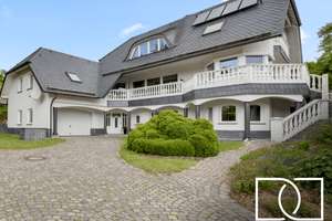 Luxuriöse Architektenvilla! 1.417 m² Grundstück in ruhiger Traumlage mit modernster Technik und ELW – Die vollständige Adresse der Immobilie erhältst du vom Anbieter., 95339 Wirsberg – Vorschaubild 1