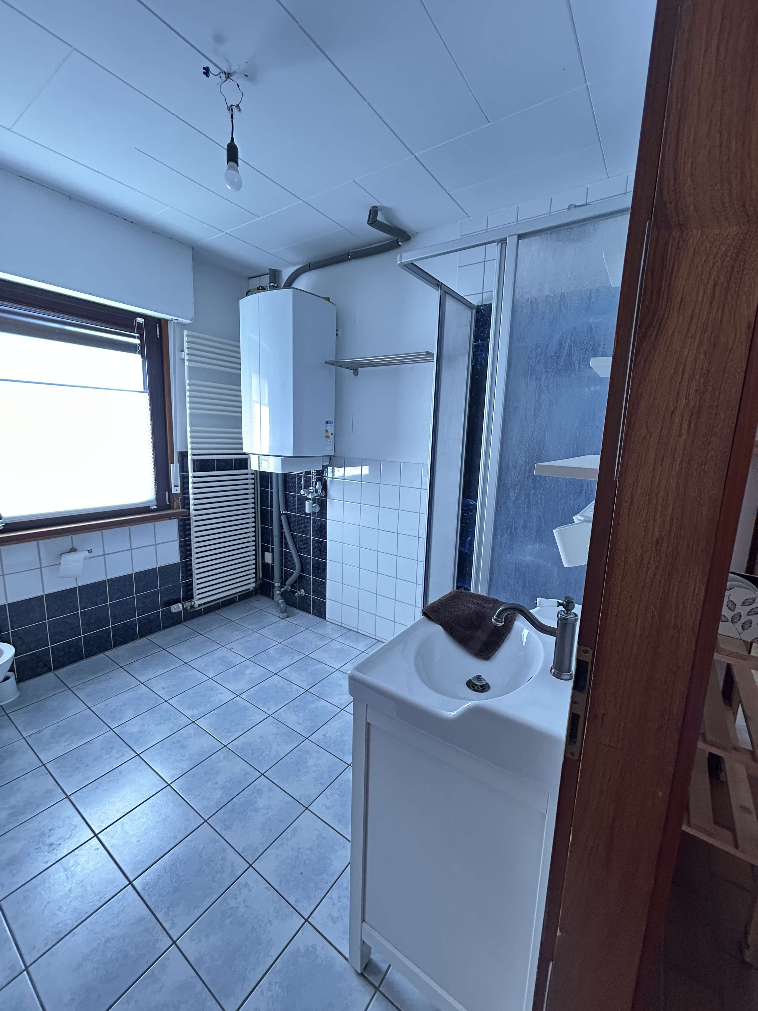 Immobilie in Adelschlag - Leben, Arbeiten und Entspannen - EFH mit großem Garten in Pietenfeld - Bild 10