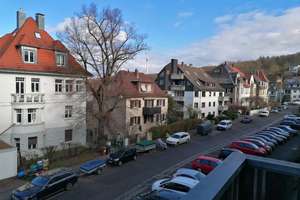 Degerloch-Haigst - Sonnige 2,5-Zimmer-Wohnung mit Balkon & Weitblick