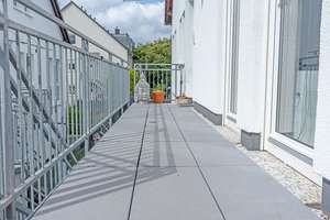 Exklusive Doppelhaushälfte mit 2 Terrassen, Balkon, Pool, Sauna, Whirlpool und Garten – Die vollständige Adresse der Immobilie erhältst du vom Anbieter., 56170 Bendorf – Vorschaubild 40
