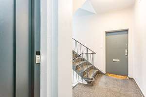 Top sanierte 4-Zimmer-Wohnung in Schöneberg - provisionsfrei und direkt bezugsfertig! – Die vollständige Adresse der Immobilie erhältst du vom Anbieter., 10781 Schöneberg, Berlin – Vorschaubild 11