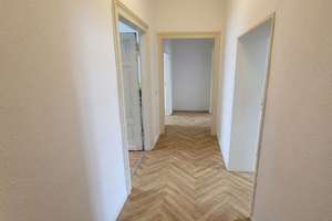 neu renovierte 3-Zimmer-Wohnung in Düsseldorf-Friedrichstadt mit Balkon – Oberbilker Allee 6, 40215 Friedrichstadt, Düsseldorf – Vorschaubild 3