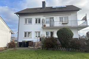 Großzügiges 3 Familienhaus in Limeshain Rommelhausen – Die vollständige Adresse der Immobilie erhältst du vom Anbieter., 63694 Limeshain – Vorschaubild 4