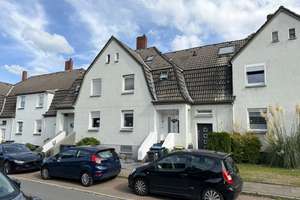 Zechenhaus erstrahlt in neuem Glanz - Saniertes Reihenmittelhaus in Herten-Langenbochum – Die vollständige Adresse der Immobilie erhältst du vom Anbieter., 45701 Herten – Vorschaubild 1