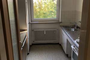 Großzügige 3,5-Zimmer-Erdgeschosswohnung mit Balkon, Gartenanteil & Garage – Brunnstr. 8, 93053 Oberisling-Graß, Regensburg – Vorschaubild 3