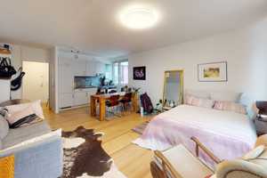 Helle und geräumige 1-Zimmer-Wohnung mit Balkon und Einbauküche in Hannover – Blumenauer Straße 6, 30449 Hannover – Vorschaubild 4