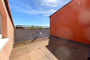 Fantastische und helle 2,5-Zimmer DG-Wohnung mit Dachbalkon und Blick über die Dächer von Ilsfeld – 74360 Ilsfeld – Vorschaubild 5