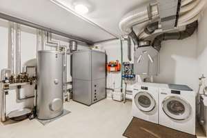 Kampa Traumhaus in Potsdam – 8 Zimmer, großer Garten, Garage, Fussbodenheizung & Energieeffizienz A+ – Die vollständige Adresse der Immobilie erhältst du vom Anbieter., 14476 Groß Glienicke, Potsdam – Vorschaubild 30