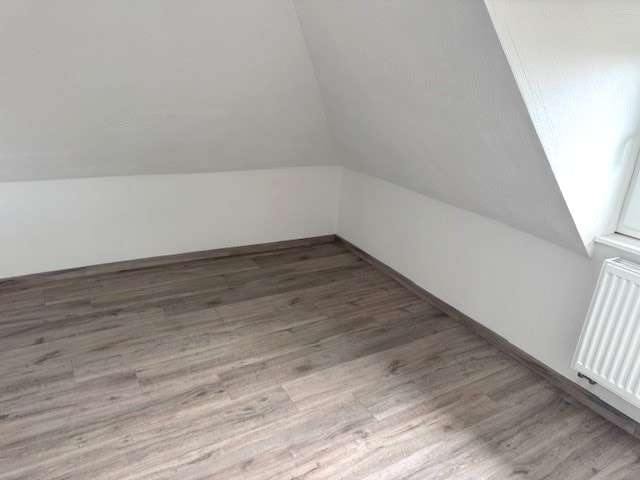 Immobilie in Ochtendung - Kernsanierte Doppelhaushälfte Platz für 2-3 Fahrzeugen in einer Garage - Bild 6