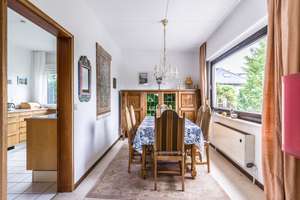 Ein- Zweifamilienhaus mit wunderbarem Garten! – Die vollständige Adresse der Immobilie erhältst du vom Anbieter., 65388 Schlangenbad – Vorschaubild 23
