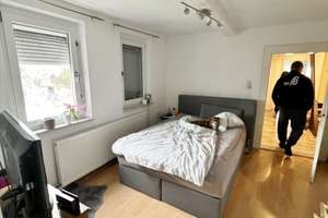 Großzügiges Wohnhaus mit vielseitigen Nutzungsmöglichkeiten und großem Grundstück – Die vollständige Adresse der Immobilie erhältst du vom Anbieter., 91207 Lauf an der Pegnitz – Vorschaubild 33