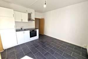 2-Zimmer-Wohnung mit Einbauküche zu vermieten