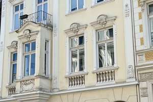 Maisonettewohnung in denkmalgeschütztem Mehrfamilienhaus – Die vollständige Adresse der Immobilie erhältst du vom Anbieter., 41061 Gladbach, Mönchengladbach – Vorschaubild 2