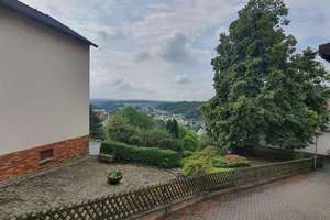 Solide Kapitalanlage ! Großzügiges Wohnhaus mit Werkstatt/Lager und Garage in Runkel-OT – Die vollständige Adresse der Immobilie erhältst du vom Anbieter., 65594 Runkel – Vorschaubild 6